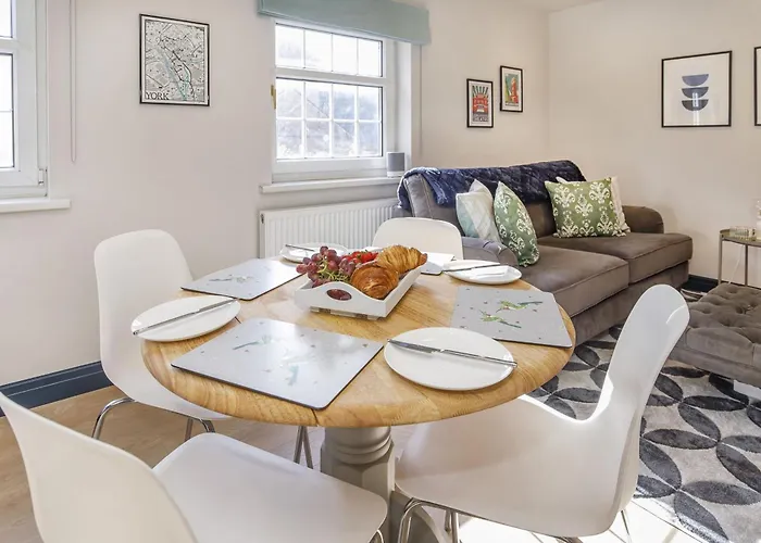 Holiday home Coach House Loft *