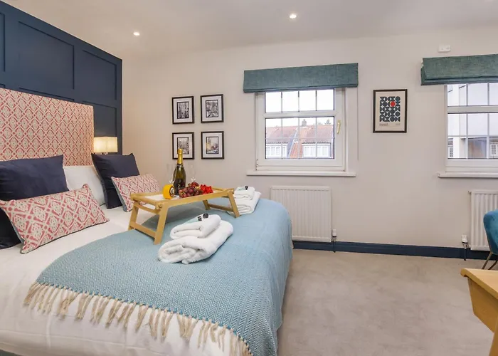 Coach House Loft * York